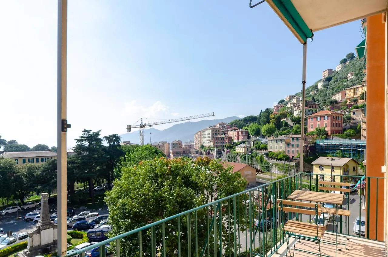 Joivy Bright Apt For 5, Near Beach, In Camogli
